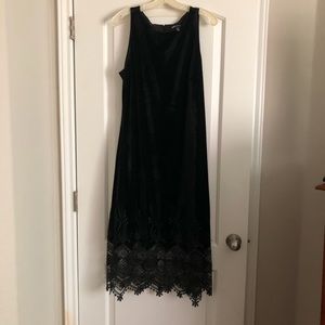 Anne Klein Black Velvet Dress - New/Never Worn